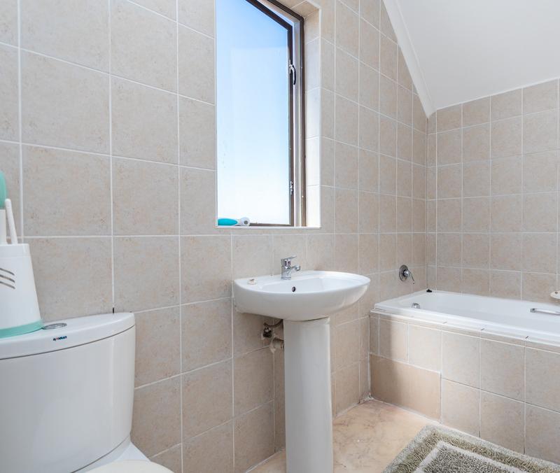 3 Bedroom Property for Sale in Parklands Western Cape